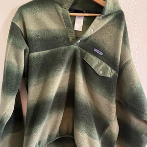 Patagonia Green Fleece Pullover